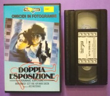 Vhs Doppia Esposizione Film Commedia Mark Hennessy Videocassetta Ex Nolo (V190)