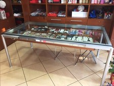 TAVOLO/VETRINA PER ARREDDAMENTO NEGOZIO IN VETRO GROSSO INFRANGIBILE