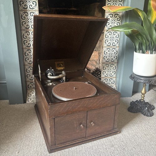Antique hmv model 109 - antique,