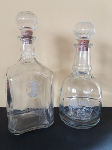 Jack daniels decanter - -,