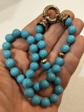 Collana con perle in pasta di