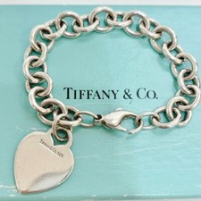 Bracciale Tiffany & Co. in argento sterling 925 con ciondolo a cuore senza sc...