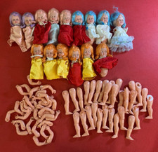 15 BAMBOLE VINTAGE Anni '70 in plastica + 30 GAMBE + 31 BRACCIA cn VESTITI