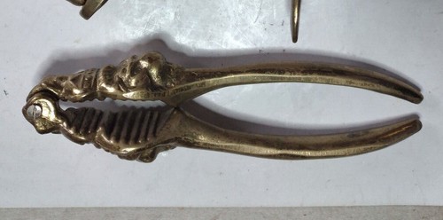 Antico shiaccianoci ottone - antico,