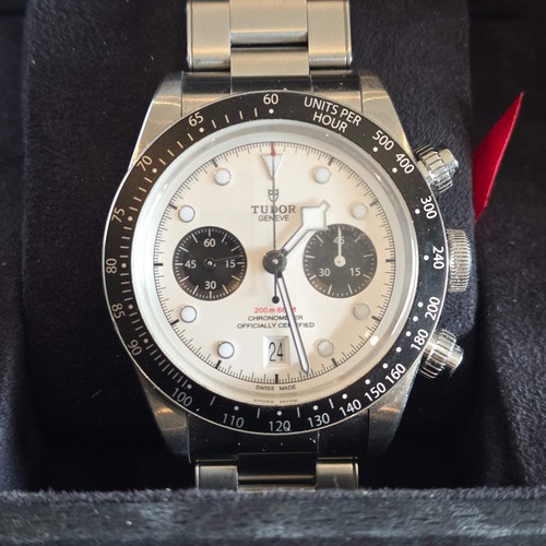 Tudor black bay chrono 79360n - black,