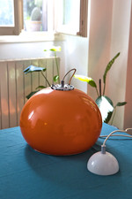 HARVEY GUZZINI  Raro Lampadario BUD  3029 Acrilico ARANCIONE di STUDIO 6G 1970