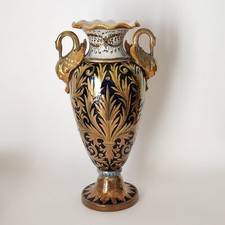 Vaso in maiolica a lustro