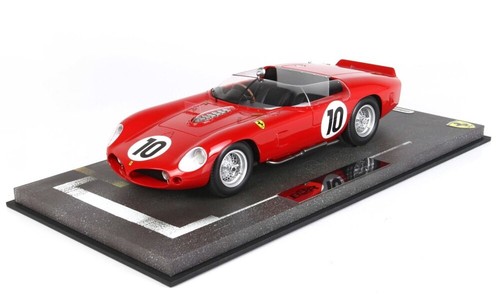 Ferrari 250 tr61 - n.10, winner