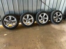 Cerchi in lega alfa Romeo mito 16 pollici prezzo 250€ mio cell 3405983489