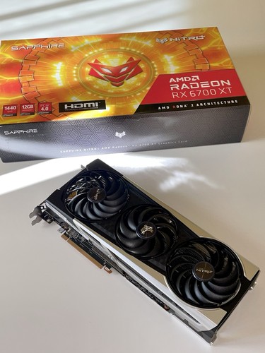 Sapphire nitro radeon 6700 - radeon,