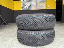 Usato: 2 Gomme 215/60R17 96V