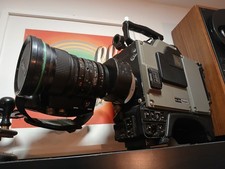 Videocamera Ikegami HL-55A con