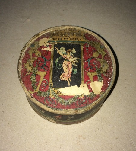 PROFUMERIA-COSMESI-CIPRIA-POMP