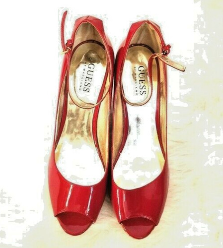 Guess~Marciamo~Brevetto