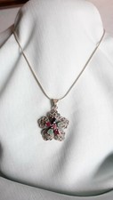Collana in argento con rubini