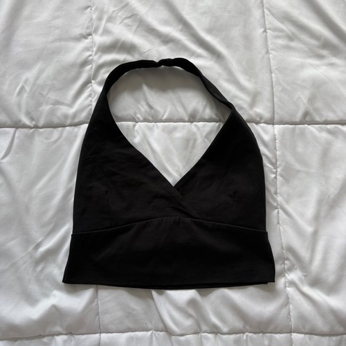 Top crop top nero sottoveste