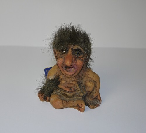 Fosse troll norway - troll,