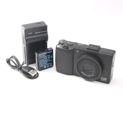 Fotocamera digitale compatta