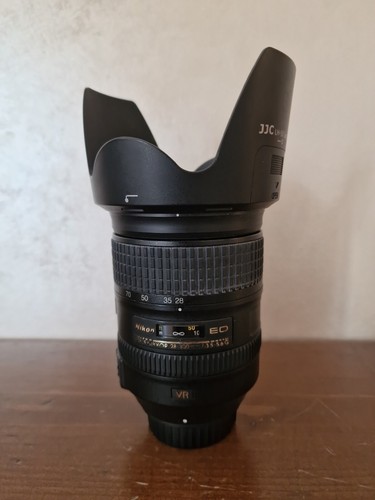 Nikon nikkor 300 - mm,