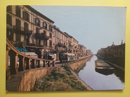 Milano lungo naviglio - milano,