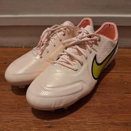 Scarpe calcio nike tiempo - nike,