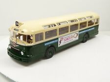 SUB89 Bus 1/43 IXO Hachette CHAUSSON APVU RATP APU/53 42 ligne 84 France 1953