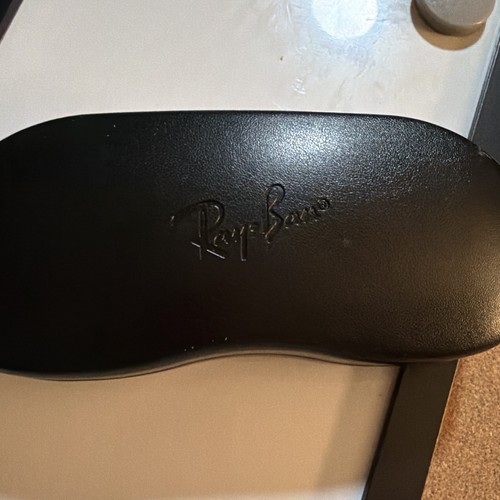 Ray-Ban