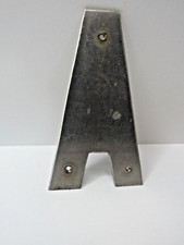 Parete alta 5 pollici lettera