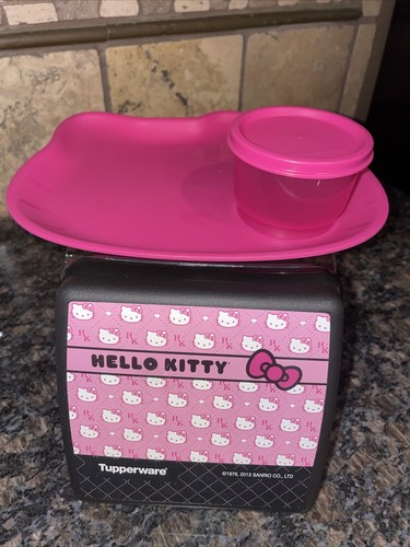 Tupperware hello kitty set - kitty,