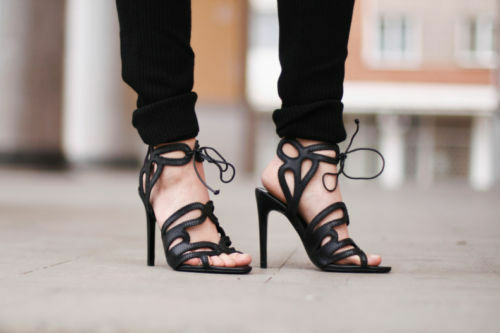 Zara bnwt black - zara, heel