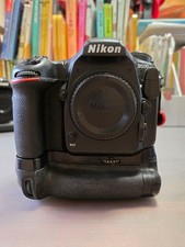 Nikon D500 MB-D17 216025