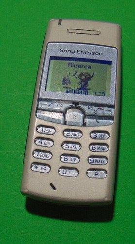 Cellulare sony ericsson - -,