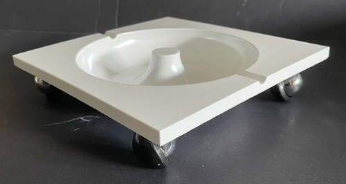 Posacenere trotter design - "trotter", di