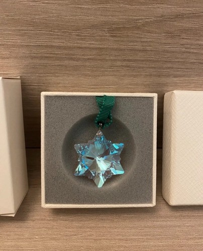 Swarovski christmas star - star, 2023