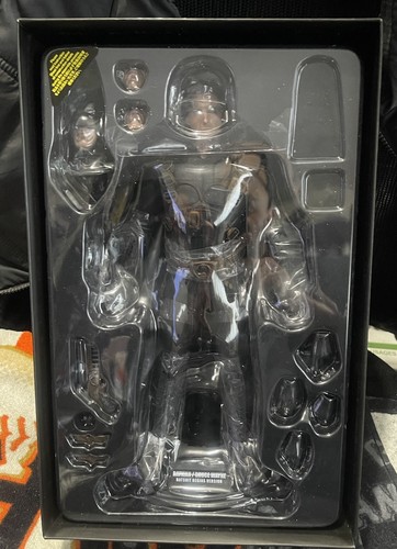 Hot toys mms155 batman begins - hot,