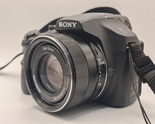 Sony Cyber-shot DSC-HX200V