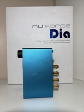 Amplificatore integrato stereo NuForce Dia (blu) con convertitore digitale-analogico (DAC)