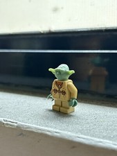 Maestro Yoda Lego Minifigure Super Rare 7103