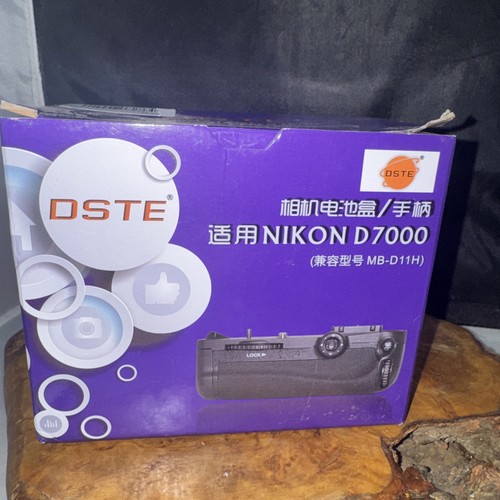 Battery grip for nikon d7000 - battery,