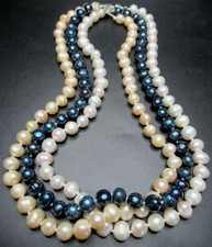 Bellissimo set di 3 collane in