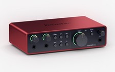 Focusrite Scarlett 2i2 [3a