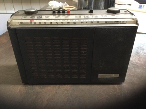Estremamente rara radio watt - estremamente,