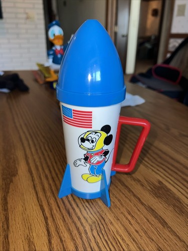 Tazza nave razzo astronauta