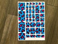 Adesivo decalcomania protezione telaio bicicletta MTB BMX EBIKE stampa leopardata rosa su blu