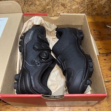 Scarpe da mountain bike