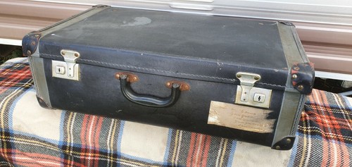 Valigia vintage con fodera