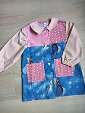 Grembiule per bambini adatto per l'asilo stoffa fantasia con nome ricamato