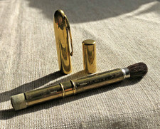 Antica spazzola e lucidatrice