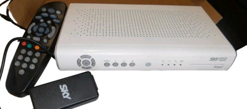 Decoder sky bianco adatto - sky, hd