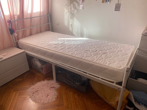 Due letti singoli compreso - ,